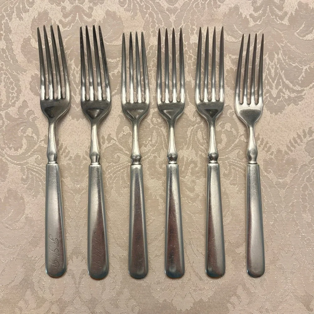 1847 Rogers Bros Plain Round Silverplate Fork Lot of 6 2 Monogrammed Replacement